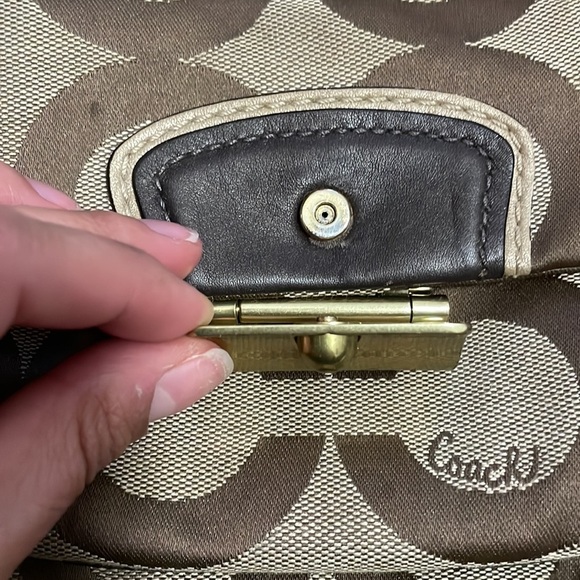 Coach Hobo Kristin Monogrammed Bag - Picture 4 of 16